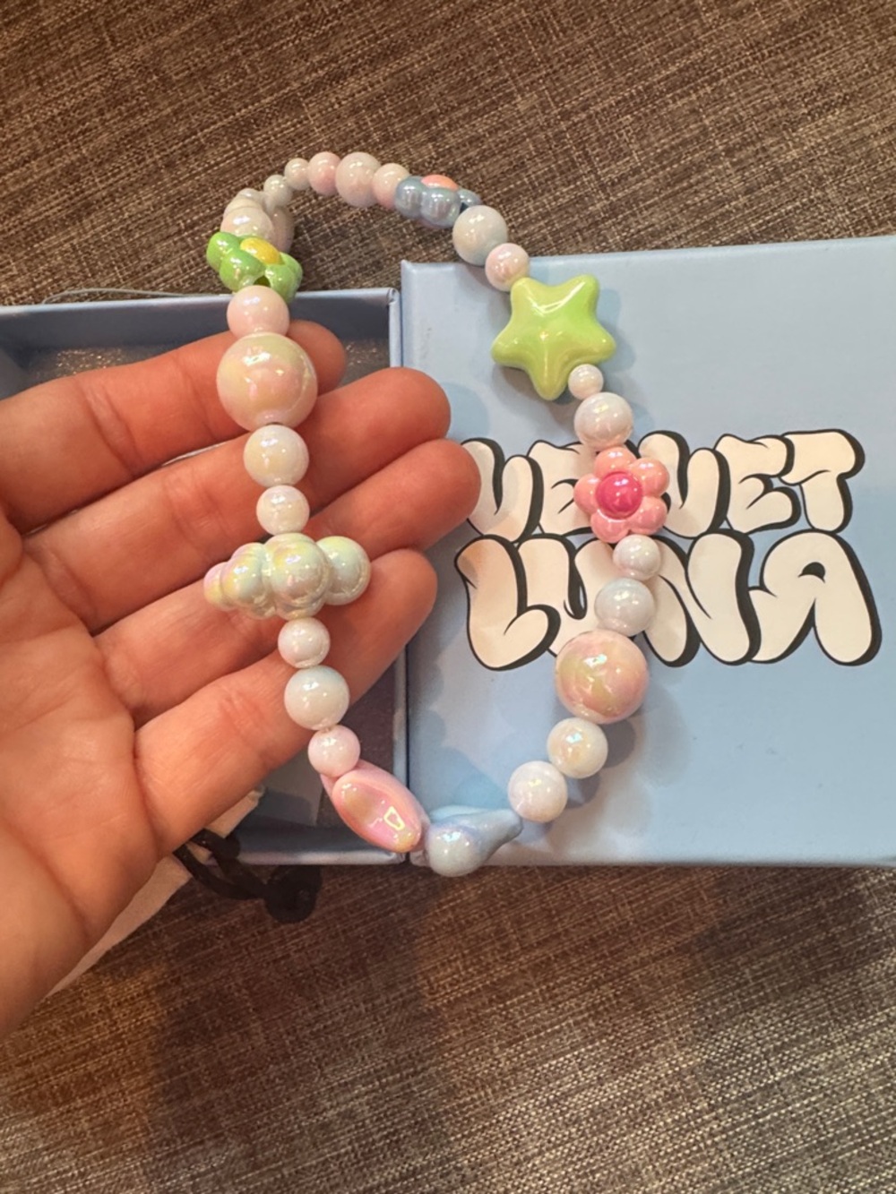 VELVET LUNA Pastel Heart & Star Beaded Phone Charm Strap - Picture 7 of 7